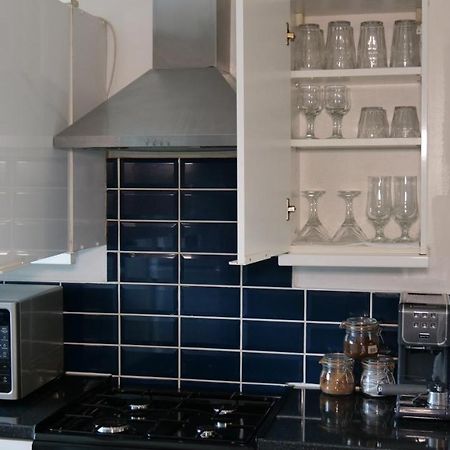 Milton Keynes Luxury Short Stay House With Wifi And Free Parking Wolverton  Εξωτερικό φωτογραφία